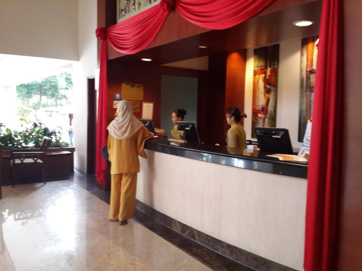 Pulai Spring Resort Kampung Kangkar Pulai Kültér fotó